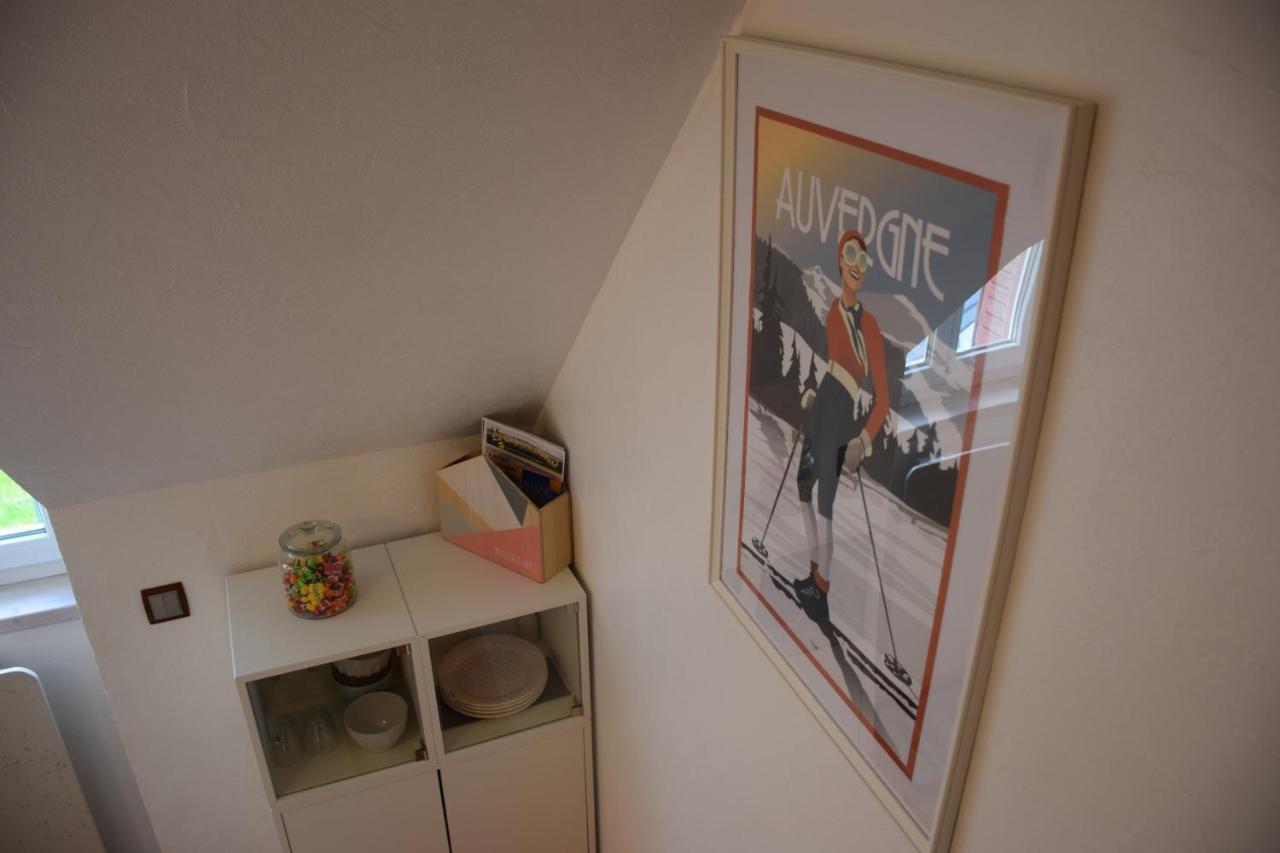 Petit Duplex De Charme Sous Les Toits Du Mont-Dore ภายนอก รูปภาพ