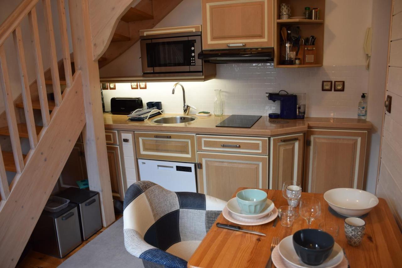 Petit Duplex De Charme Sous Les Toits Du Mont-Dore ภายนอก รูปภาพ